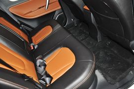 2013款江淮瑞风S5