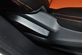 2013款江淮瑞风S5