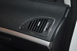 2013款江淮瑞风S5