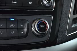 2013款江淮瑞风S5