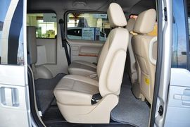 2012款江淮瑞风M5