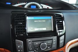 2012款江淮瑞风M5
