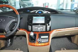 2012款江淮瑞风M5