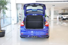 2013款福特福克斯ST