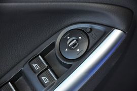 2013款福特福克斯ST