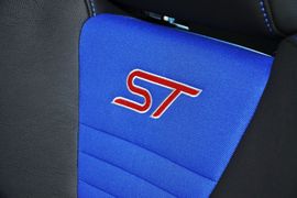 2013款福特福克斯ST