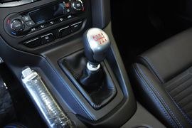 2013款福特福克斯ST