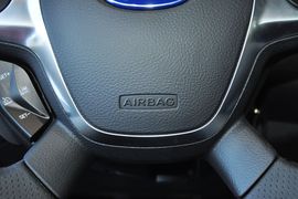 2013款福特福克斯ST