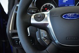 2013款福特福克斯ST