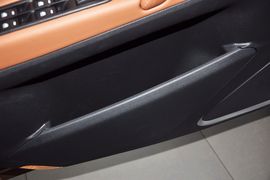 2013款纳智捷大7SUV锋芒进化版2.2T四驱旗舰型