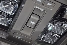 2013款纳智捷大7SUV锋芒进化版2.2T四驱旗舰型