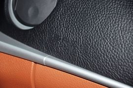 2013款纳智捷大7SUV锋芒进化版2.2T四驱旗舰型