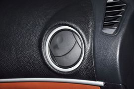 2013款纳智捷大7SUV锋芒进化版2.2T四驱旗舰型