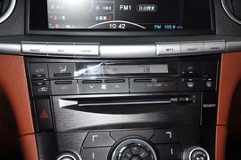 2013款纳智捷大7SUV锋芒进化版2.2T四驱旗舰型