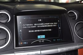 2013款纳智捷大7SUV锋芒进化版2.2T四驱旗舰型