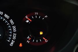 2013款纳智捷大7SUV锋芒进化版2.2T四驱旗舰型