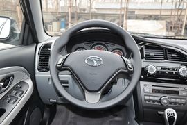 2012款东南V3菱悦1.5L手动旗舰风采版