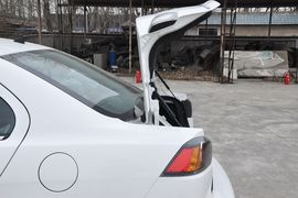 2013款三菱翼神1.8L