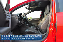 2013款福特福克斯ST试驾实拍