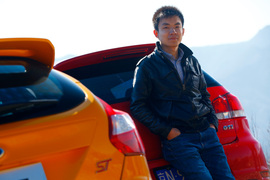 2013款福特福克斯ST试驾实拍