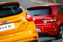 2013款福特福克斯ST试驾实拍