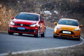 2013款福特福克斯ST试驾实拍