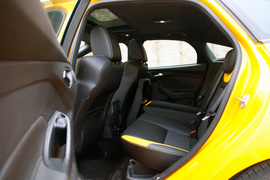 2013款福特福克斯ST试驾实拍