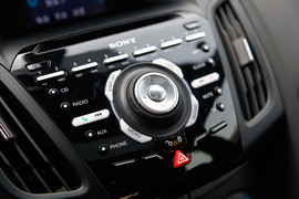 2013款福特福克斯ST试驾实拍