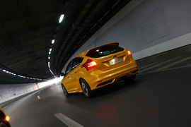 2013款福特福克斯ST试驾实拍