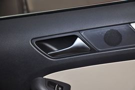 2012款大众速腾1.6L手动舒适型