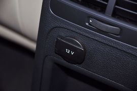 2012款大众速腾1.6L手动舒适型