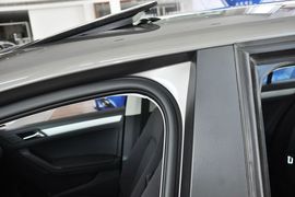 2013款大众全新捷达1.6L自动舒适型