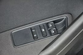 2013款大众全新捷达1.6L自动舒适型