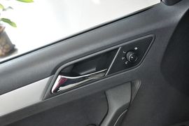 2013款大众全新捷达1.6L自动舒适型