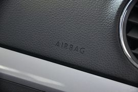 2013款大众全新捷达1.6L自动舒适型