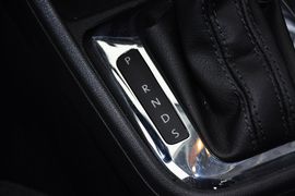 2013款大众全新捷达1.6L自动舒适型