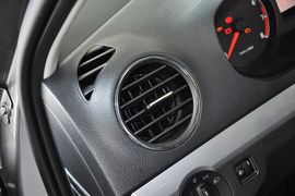 2013款大众全新捷达1.6L自动舒适型