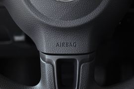 2013款大众全新捷达1.6L自动舒适型