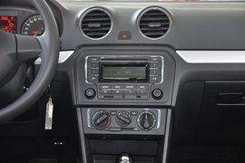 2013款大众全新捷达1.6L自动舒适型