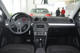 2013款大众全新捷达1.6L自动舒适型