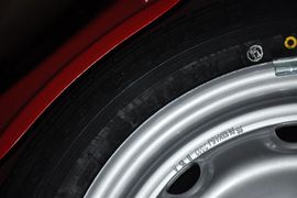 2012款铃木北斗星E+1.4VVT标准型