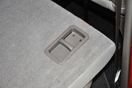2012款铃木北斗星E+1.4VVT标准型