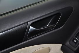2012款大众高尔夫1.6L手动舒适型