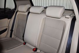 2012款大众高尔夫1.6L手动舒适型