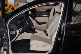 2012款大众高尔夫1.6L手动舒适型