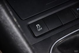 2012款大众高尔夫1.6L手动舒适型