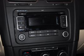 2012款大众高尔夫1.6L手动舒适型