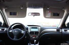 2008款翼豹三厢内饰