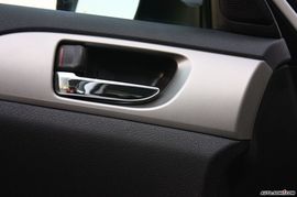 2008款翼豹三厢内饰