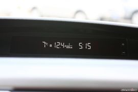 2008款翼豹三厢内饰